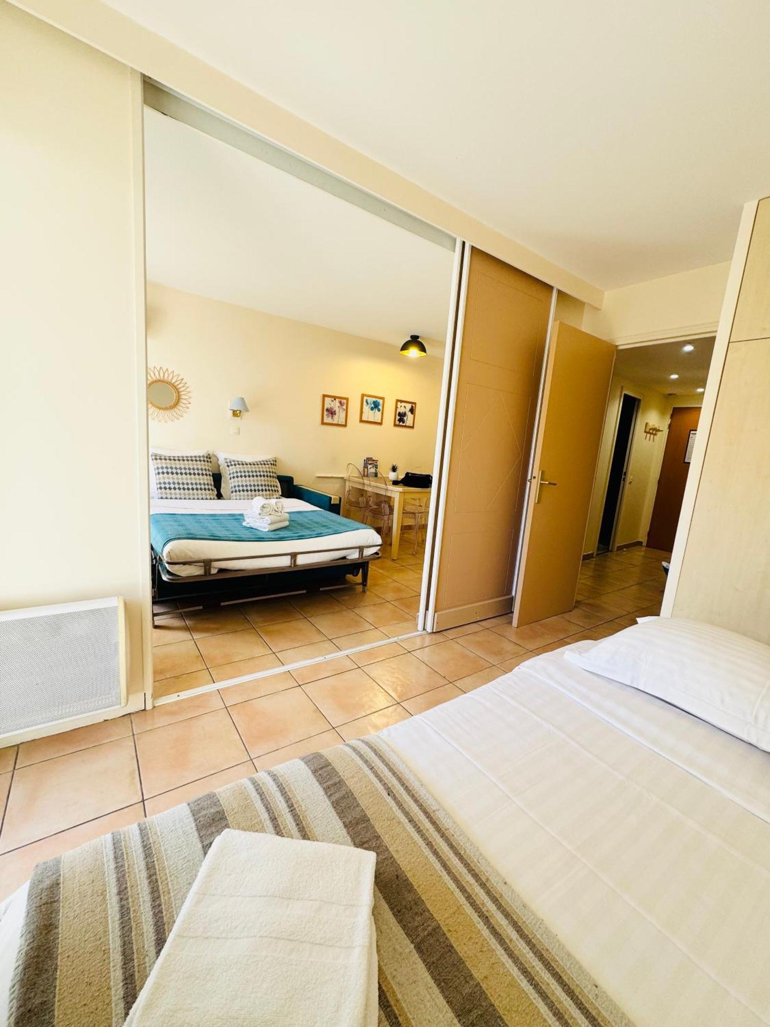 Les Rivages 2P Terrasse Parking Apartment Menton Bagian luar foto