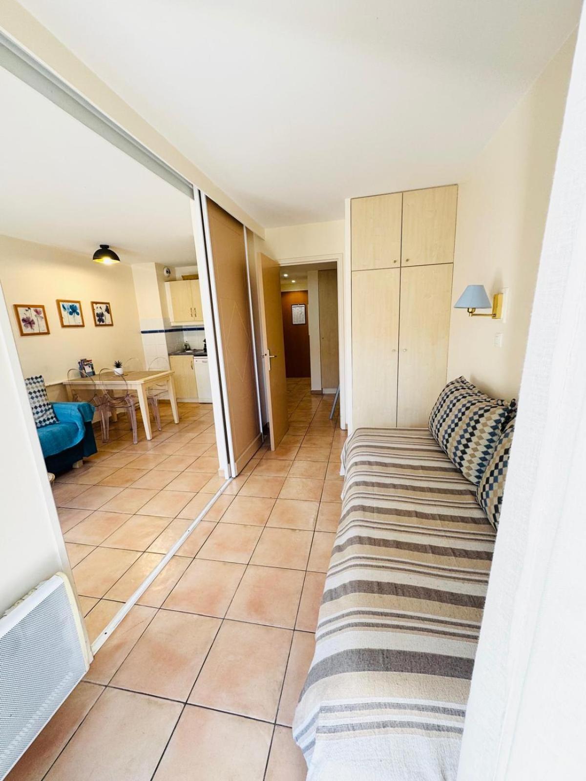 Les Rivages 2P Terrasse Parking Apartment Menton Bagian luar foto
